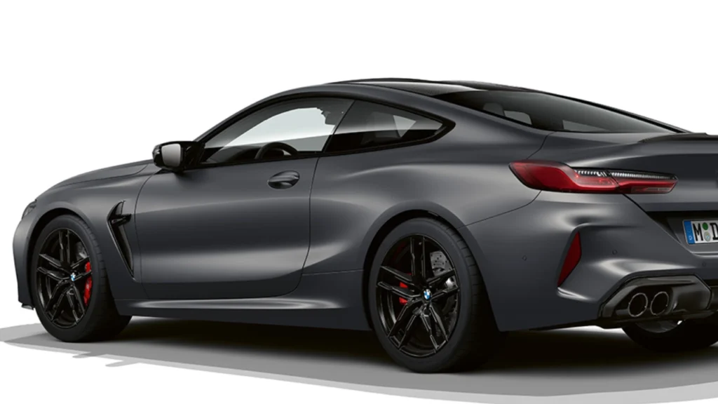BMW M8 स्पोर्ट्स कार: 3.2 सेकंड में 100 की स्पीड, कीमत ₹2.44 करोड़ से शुरू 1 BMW M8