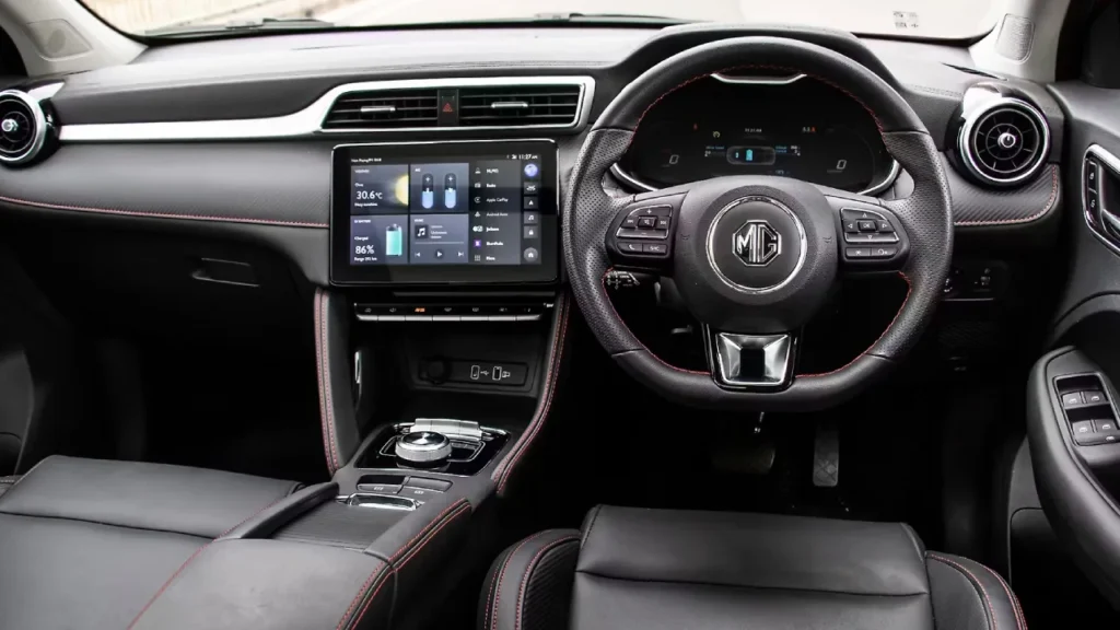 MG ZS EV 461km रेंज: दमदार स्टाइल, फीचर्स और कीमत में बेस्ट इलेक्ट्रिक SUV 1 MG ZS EV